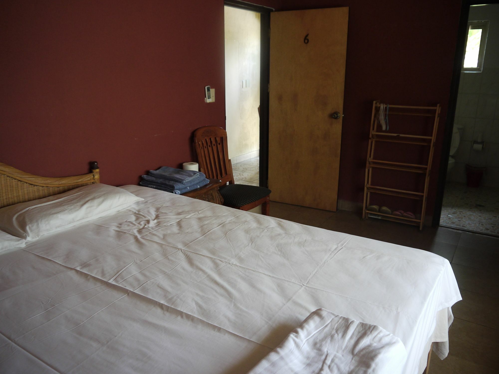 G.T. Guest House Garapan Exteriör bild